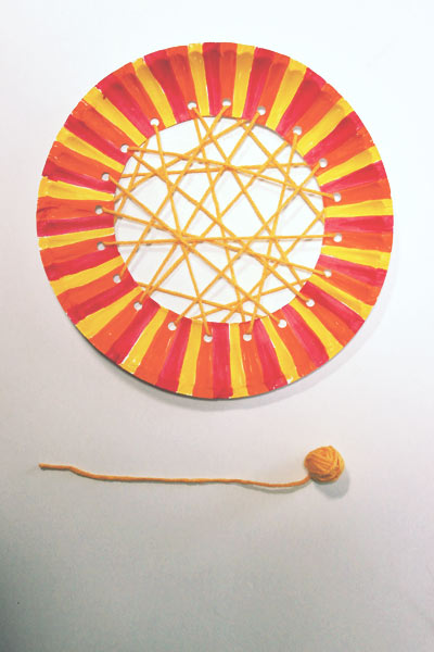 Paper-Plate-Dream-Catcher-053